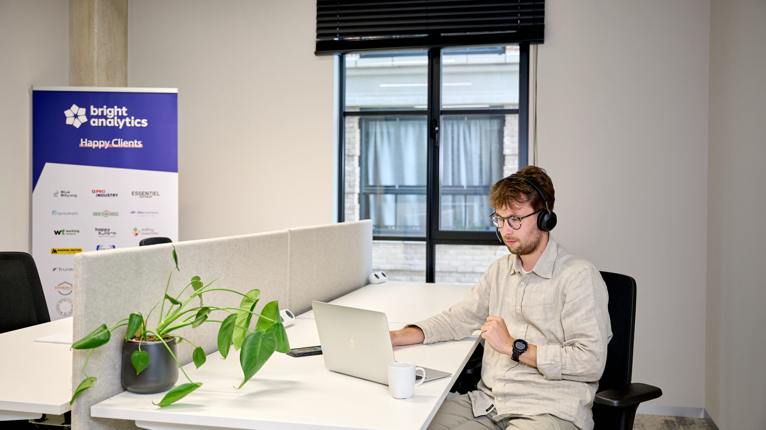 AD 2024 05 15 Bright Analytics Rotterdam CalvinoProductions Magnetme5 scaled