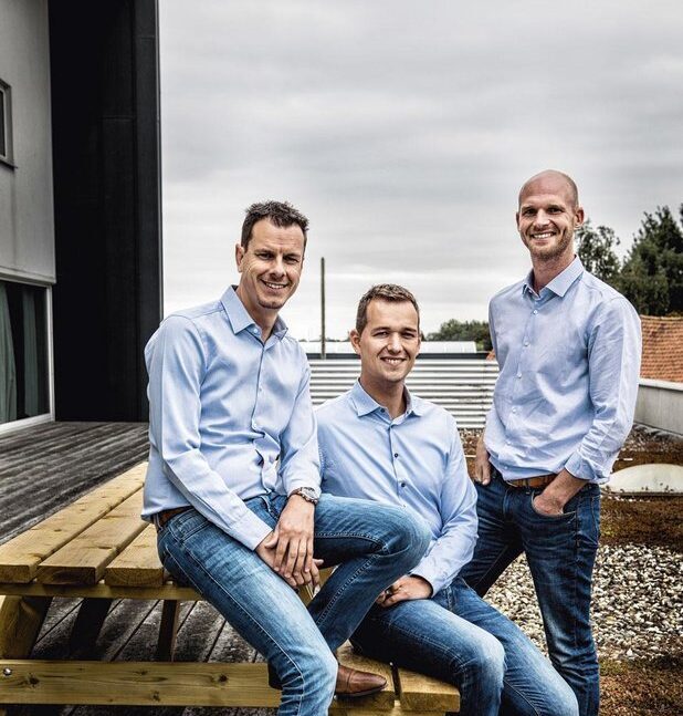 Lode Bogaert Merijn Demuynck en Olivier Seynhaeve founders van BrightAnalytics in Trends e1632994910202